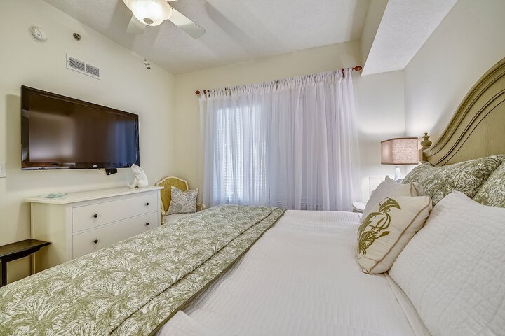 Room 11 of 308