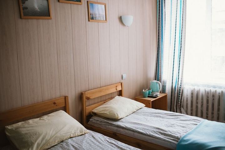 Room 2 of 14