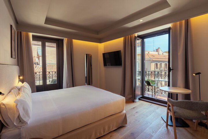Room 21 of 94