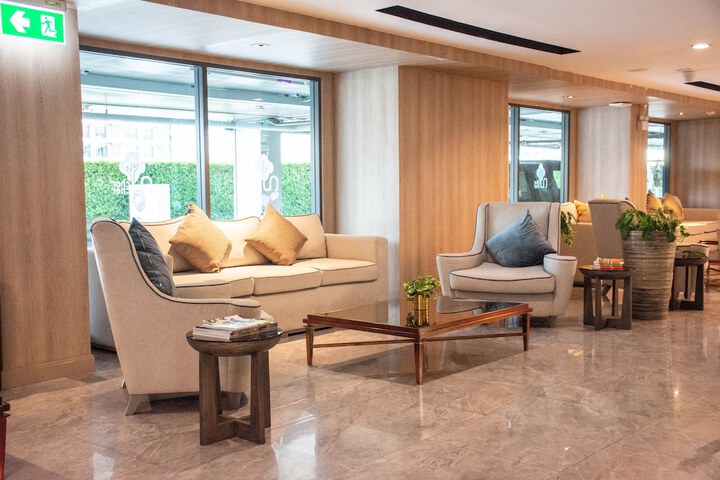 Hotel Interior 10 of 142