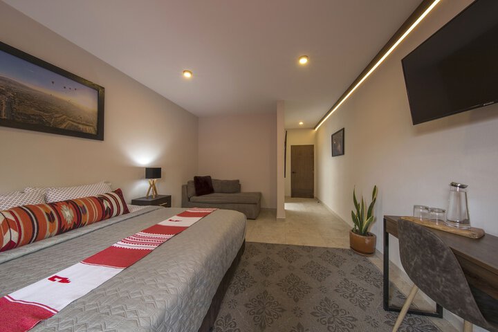 Room 9 of 130