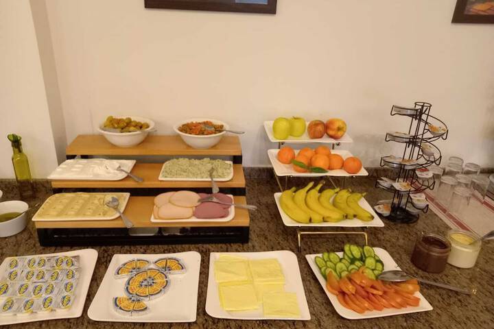 Dining 210 of 235