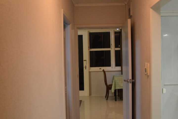 Room 3 of 24