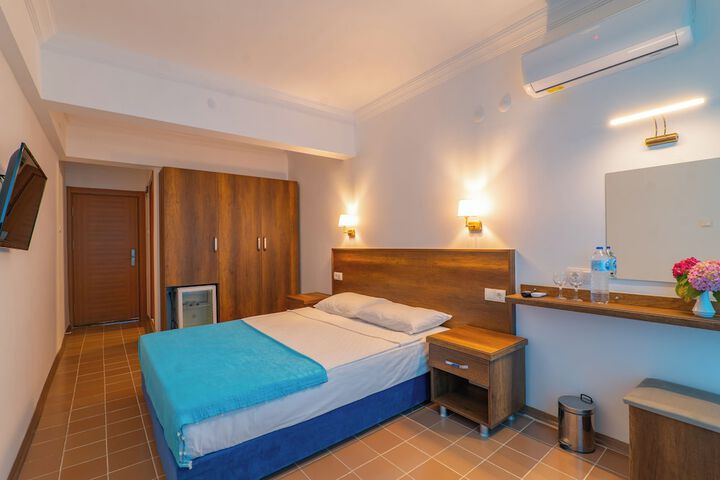 Room 21 of 209