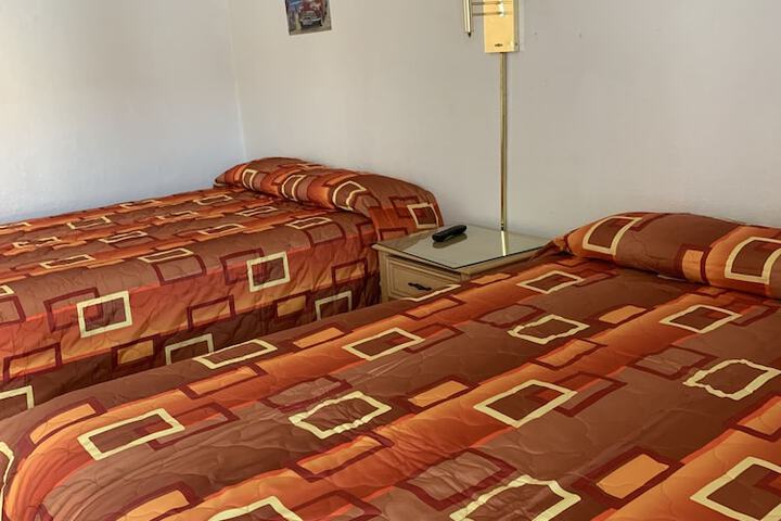 Room 15 of 204