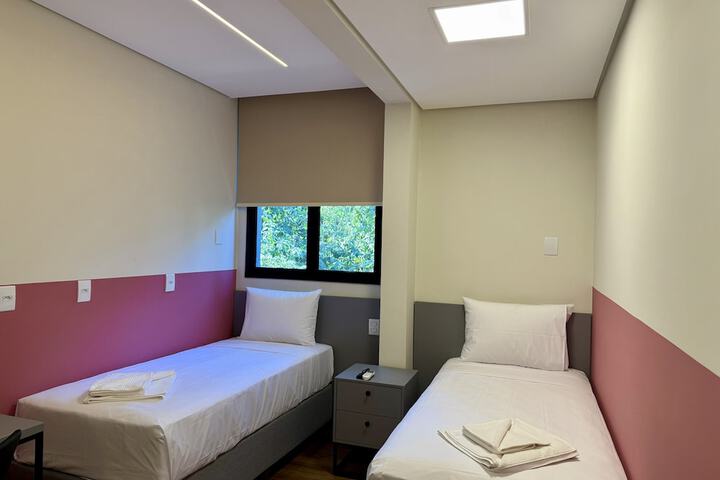 Room 4 of 26