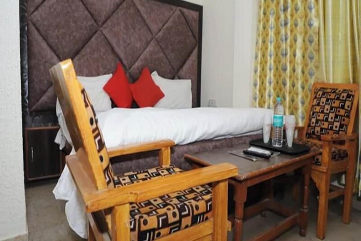 Room 7 of 20