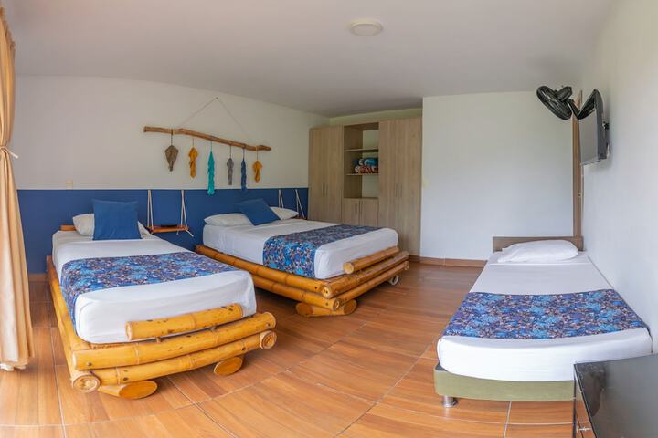 Room 21 of 63
