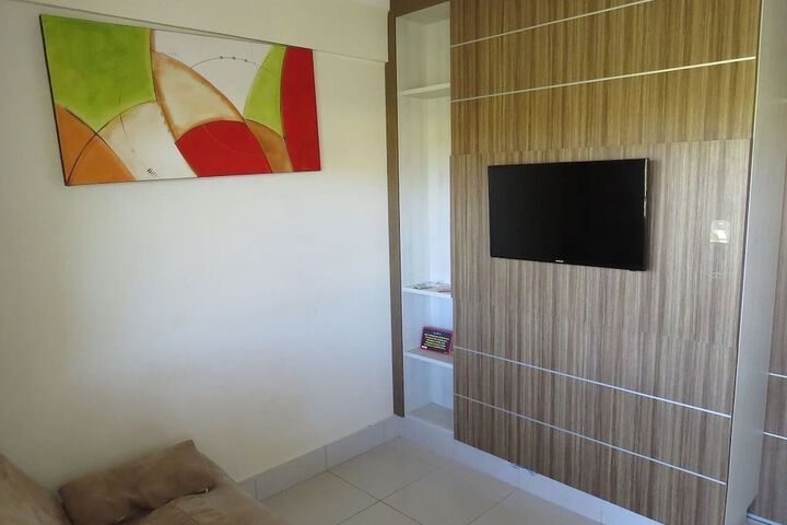 Room 12 of 37