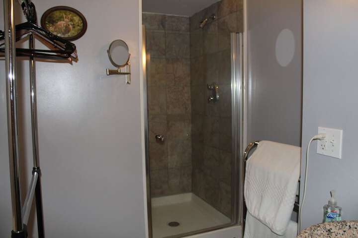 Room 25 of 65