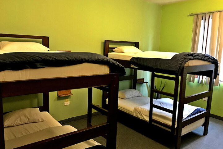 Room 14 of 42