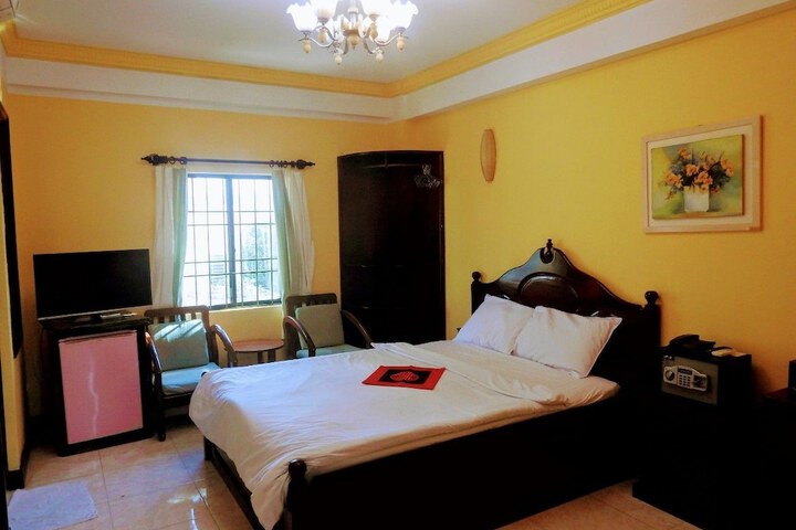 Room 3 of 21