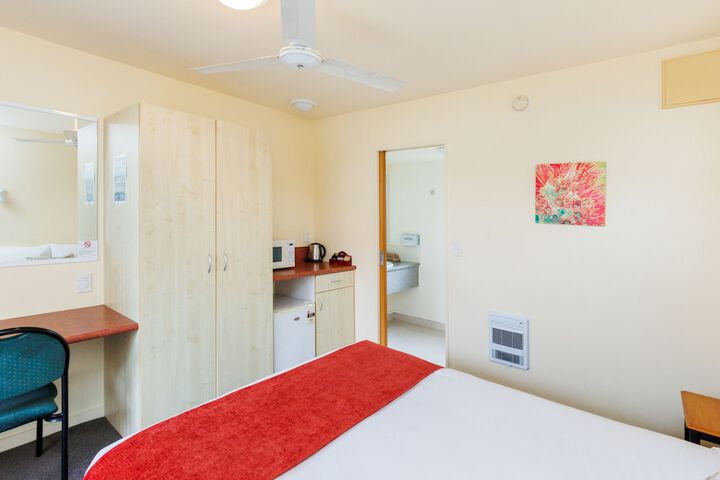 Room 18 of 54