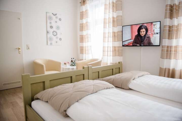 Room 20 of 48