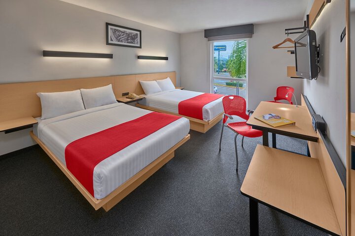 Room 15 of 97