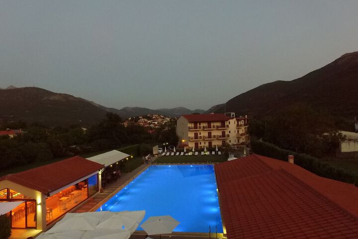 Pool 67 of 117