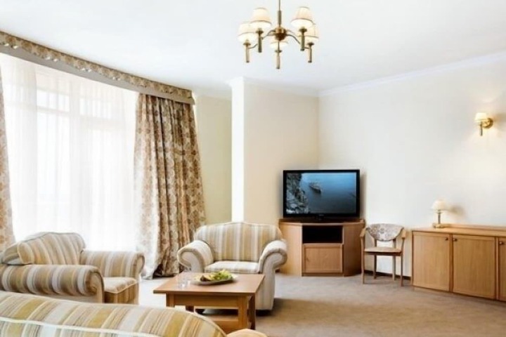 Room 21 of 42
