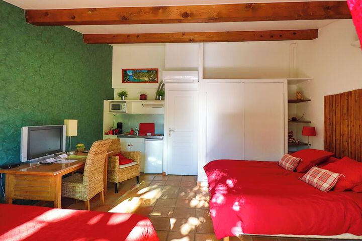 Room 25 of 78