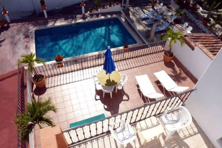 Pools & Facilities