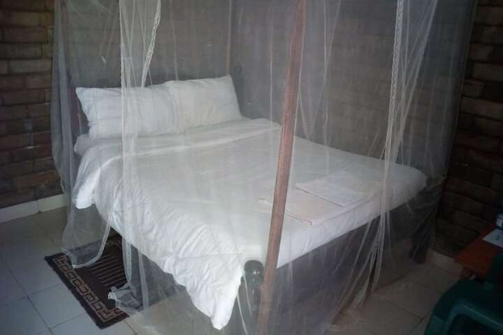 Room 3 of 17