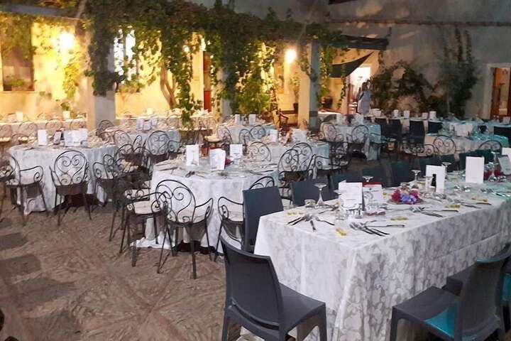 Dining Photos