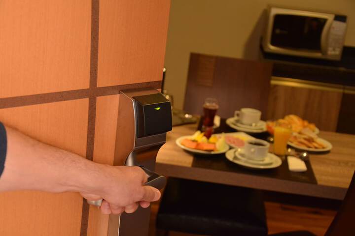 Breakfast/Coffee Service 39 of 65
