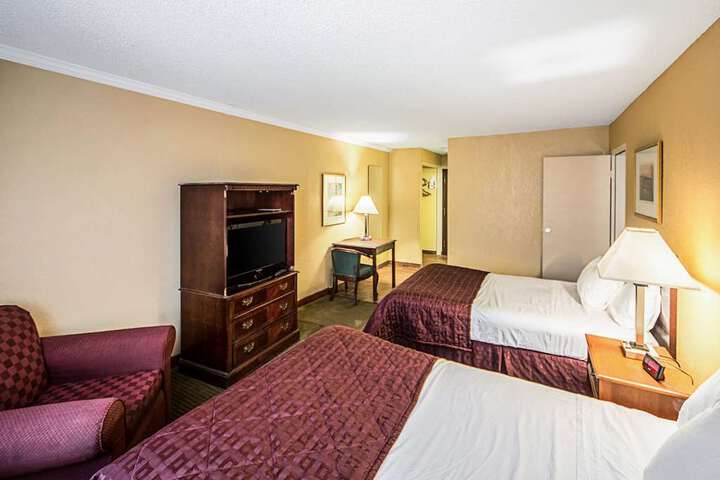 Hotel Entry