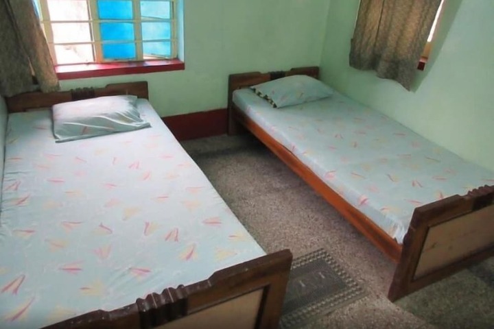 Room 1 of 6