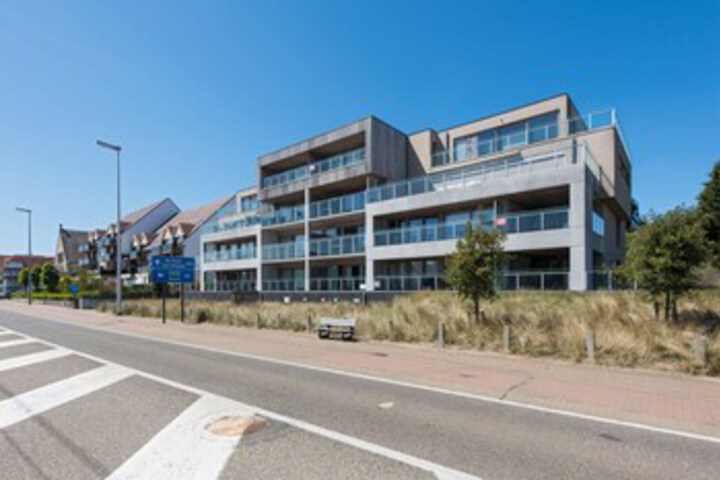 Room 8 of 17