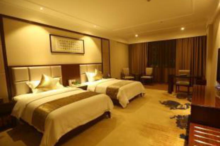 Shanwei Zhonglian Harbour Hotel