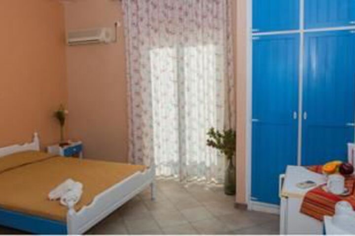 Room 38 of 64