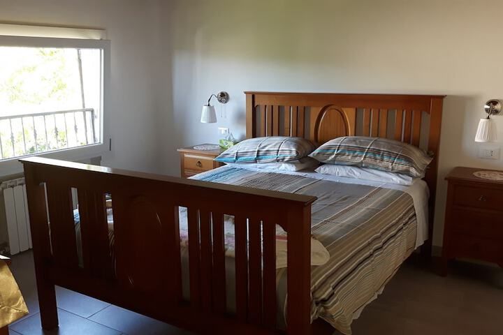 Room 8 of 50