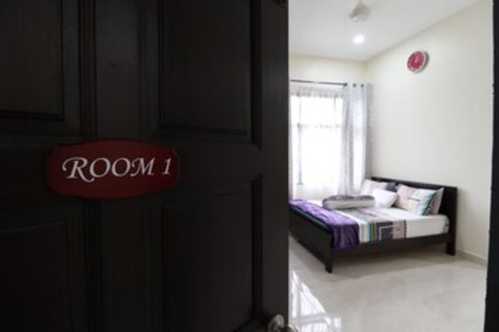Room 7 of 23