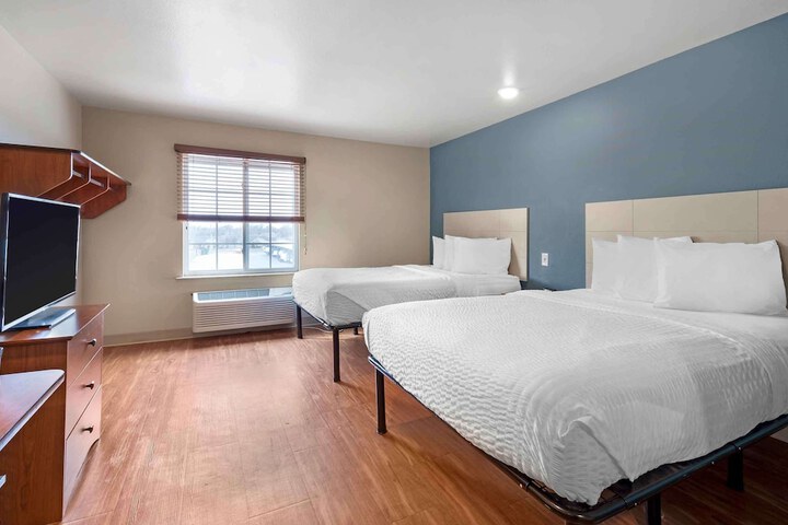 Studio with Double Bed (1 of 10)