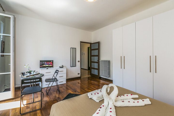 Room 5 of 5