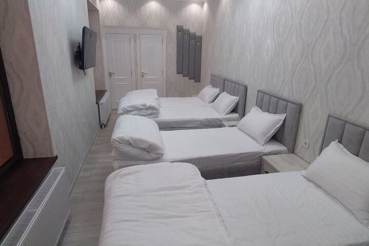 Room 14 of 72