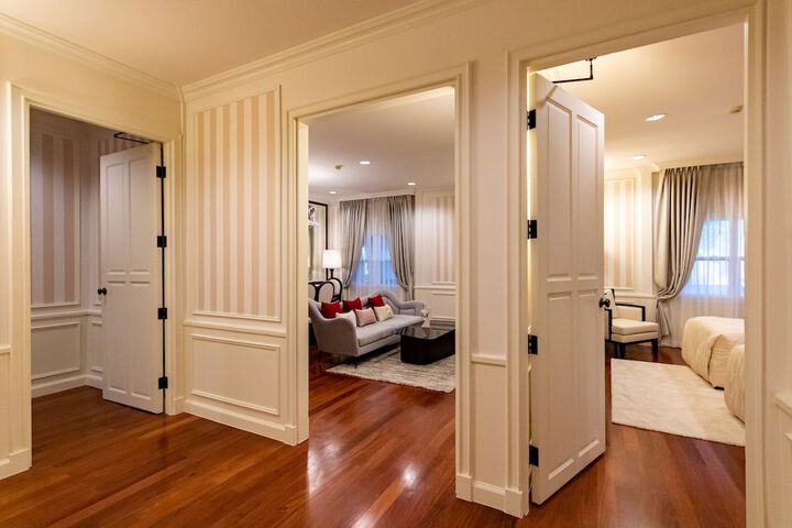 Room 45 of 228