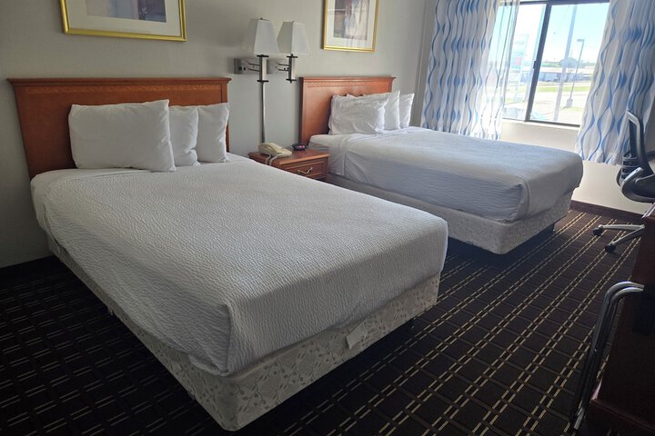 2 Double Beds No Elevator (9 of 13)