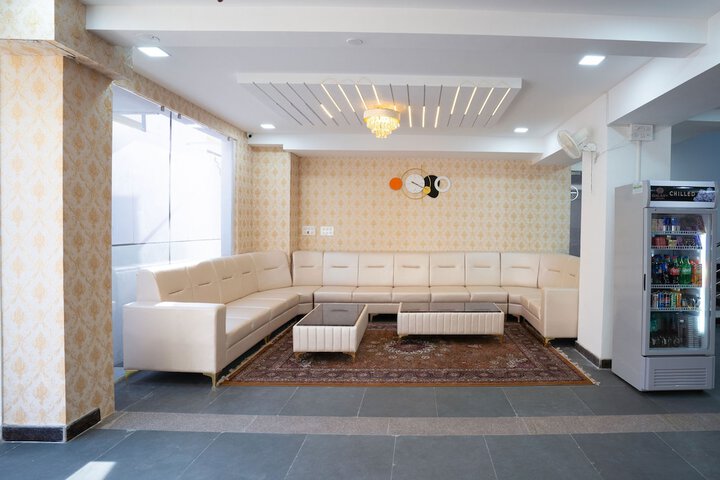 Hotel Interior 6 of 25