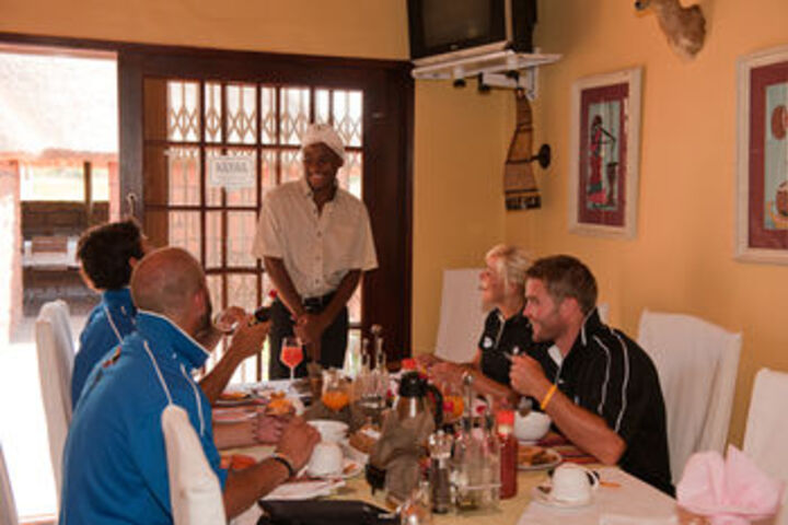 Breakfast/Coffee Service 4 of 40