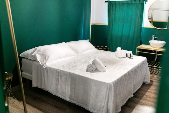 Room 14 of 49