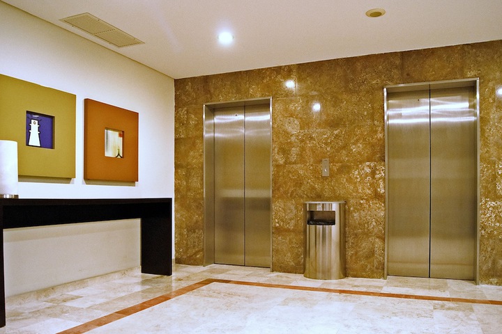 Ballroom/Hall 53 of 56
