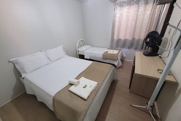 Room 12 of 32