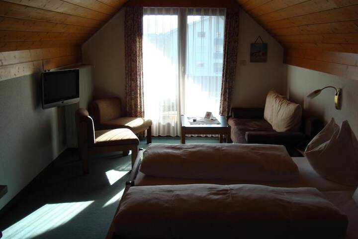 Room 19 of 65
