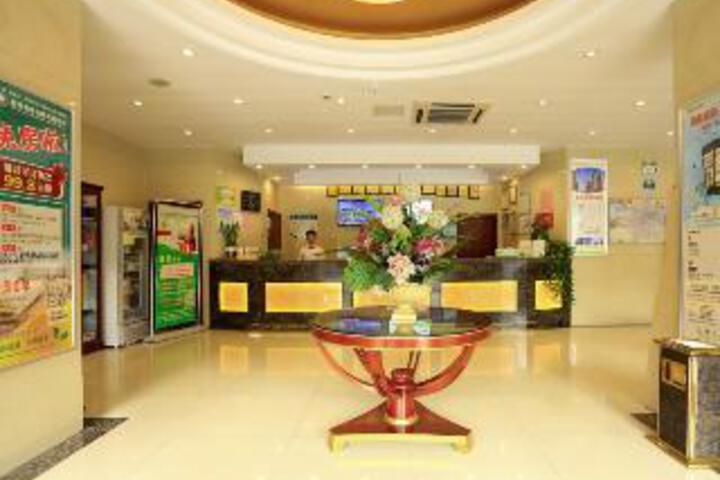 Hotel Interior 7 of 14