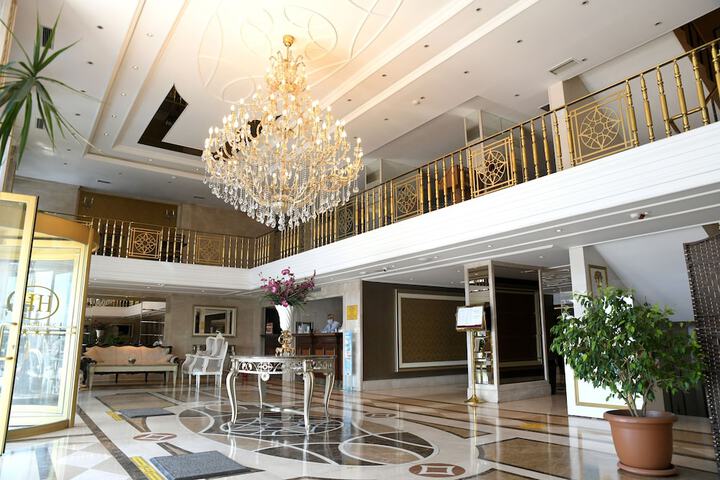Lobby Photo