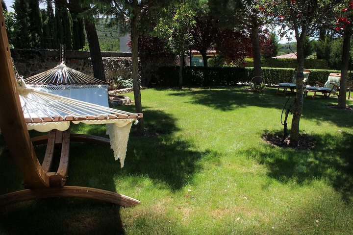 Property Grounds 28 of 51