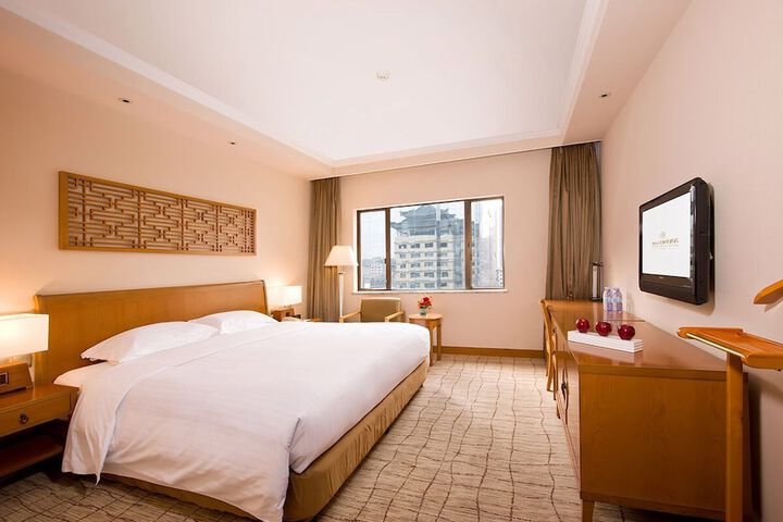 Room 9 of 56