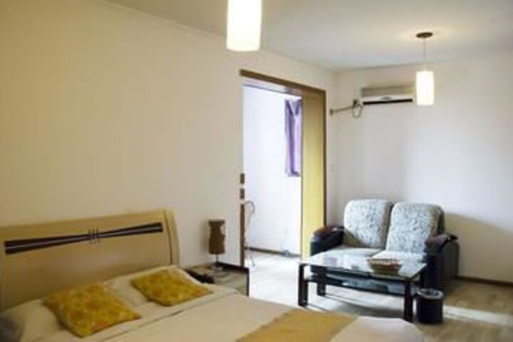 Room 7 of 40