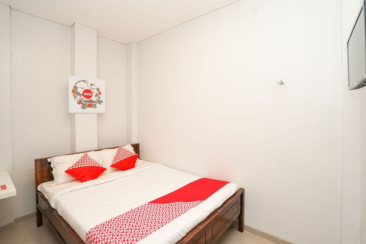 Room 14 of 30